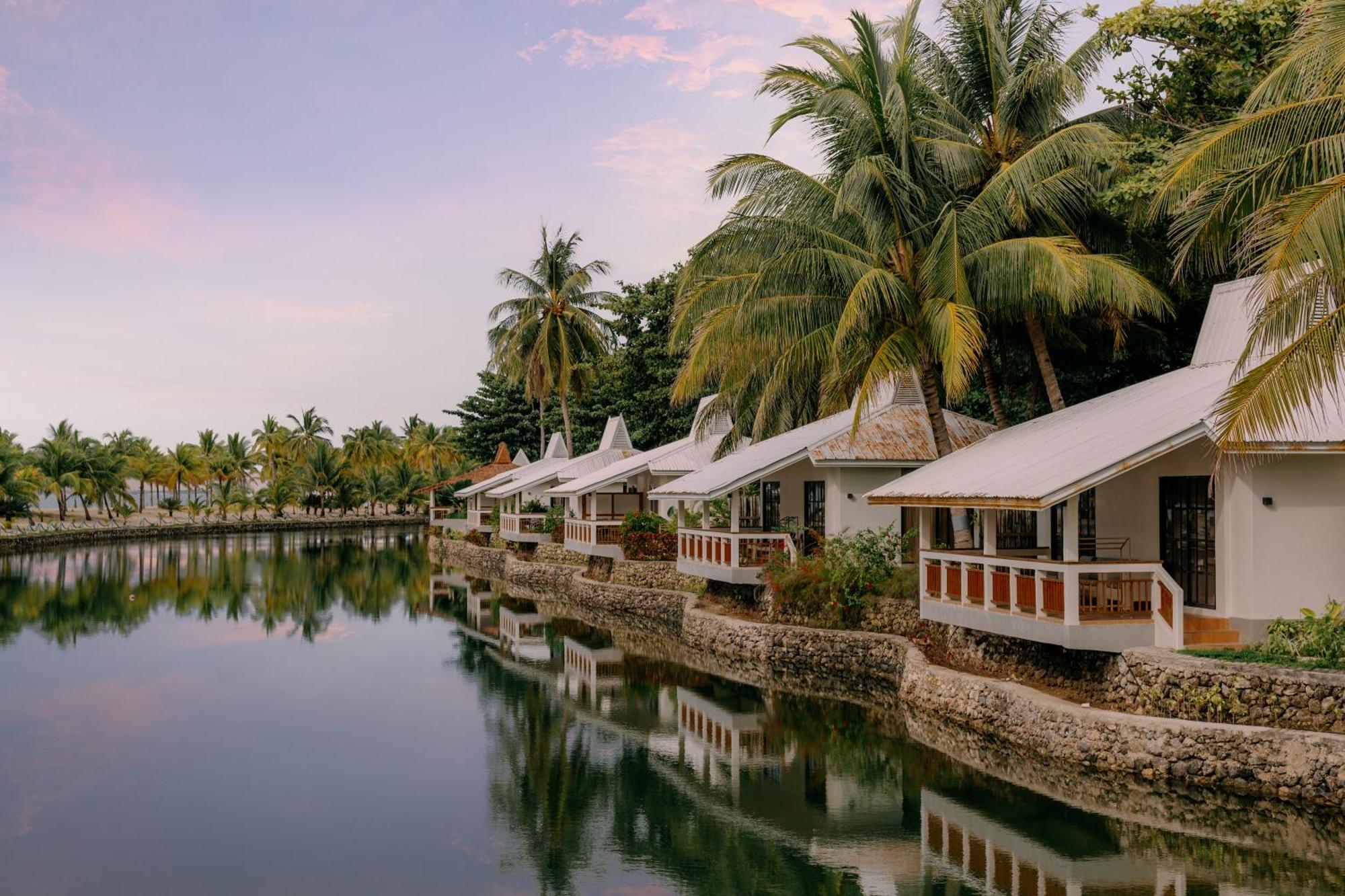 Golden Sands Destination Resorts Daanbantayan Kültér fotó